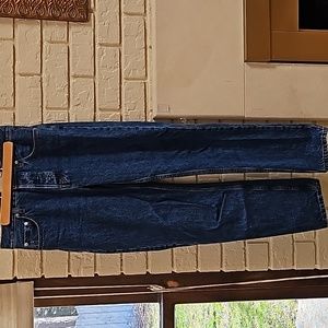 Everlane 90's Cheeky Jeans